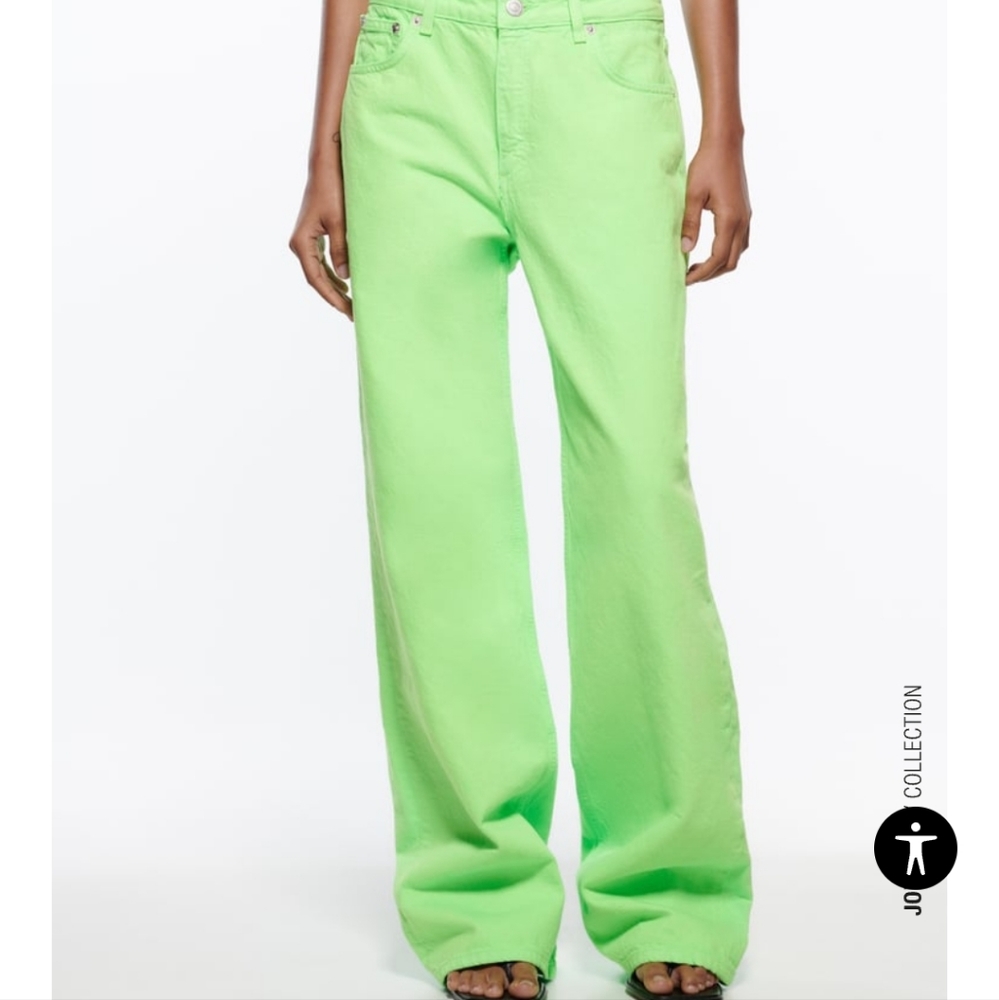 Zara Mid Rise Jeans - Picture 2 of 3